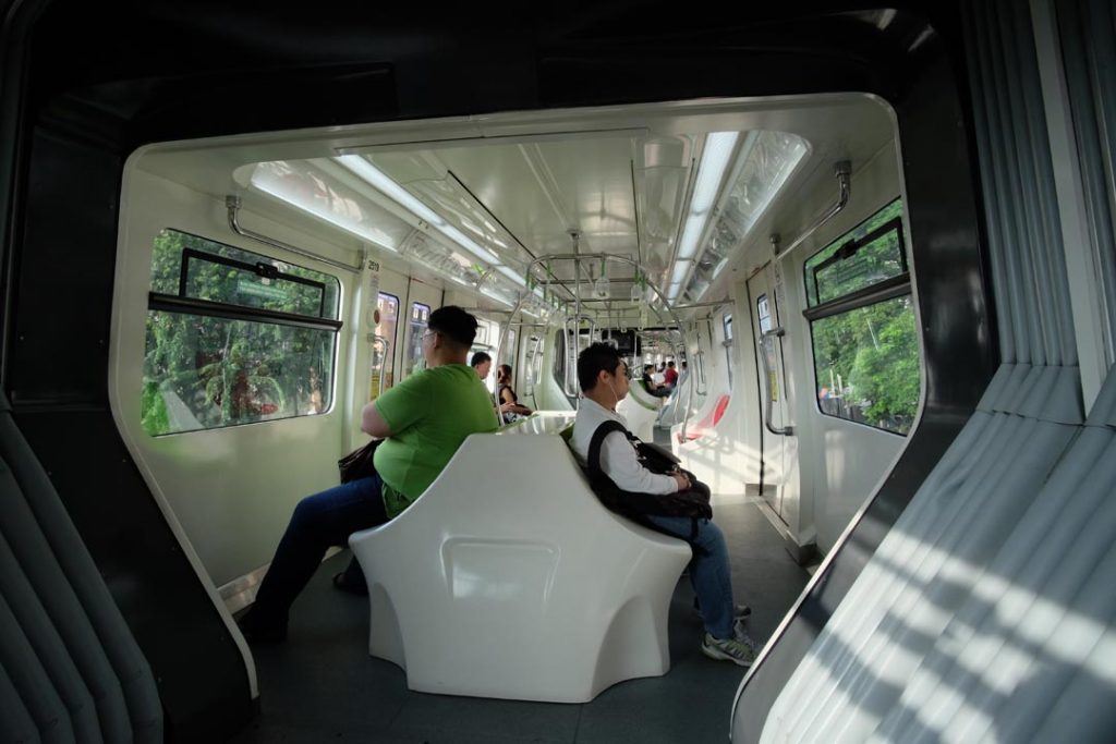 Panduan Liburan Murah ke Malaysia: LRT & Monorail di Kuala Lumpur
